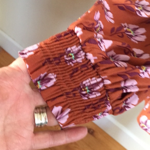 Zara blouse - Picture 4 of 5